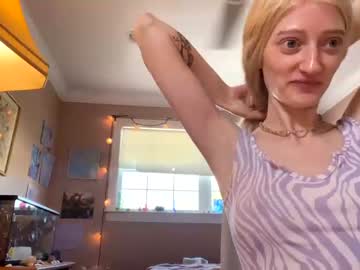 girl
        ssoftstarr18 cam image #4224838