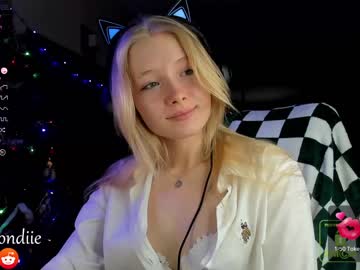 girl
        bestblondiiecb cam image #583932