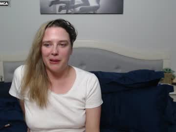girl
        bluexstacey cam image #2315092