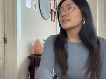 girl
        aznbunnybaby cam image #3501797