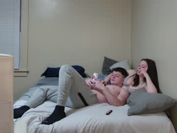 couple
        sexylax69 cam image #810424