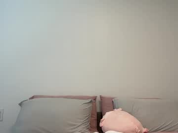 girl
        summerlovingg cam image #4587404