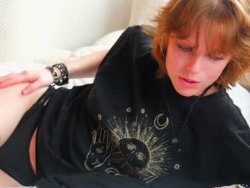 girl
        sisypheanlove cam image #1151493