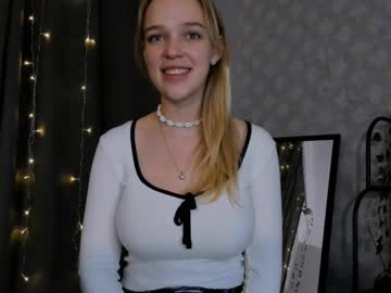 girl Sex Cam Girls Roleplay For Viewers On Chaturbate with florafarr