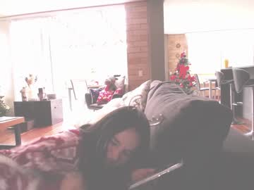 girl
        kendalltyler cam image #3114967