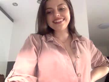 girl
        pamela_mara cam image #4060053