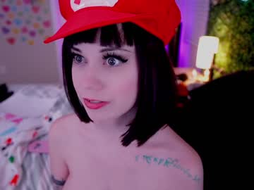 girl
        runesy cam image #3447601