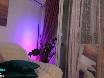 girl
        sweety_rinushka_ cam image #6496532