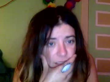 girl
        janicepepper cam image #171529