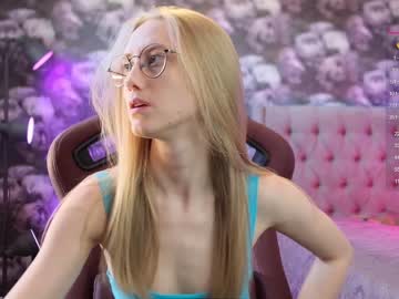 girl
        angeellina cam image #1848876