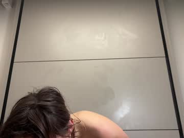 girl
        faseremx cam image #5746205