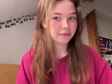 girl
        eternal_infinite cam image #4253390