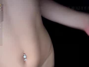 girl
        cutieeeeva cam image #6582775