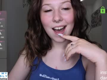 girl Sex Cam Girls Roleplay For Viewers On Chaturbate with lottie_shine