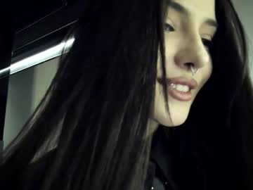 girl
        bmwm5f90 cam image #6496718