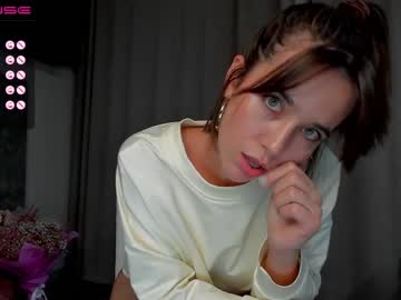 girl
        selfish_ashley cam image #225421