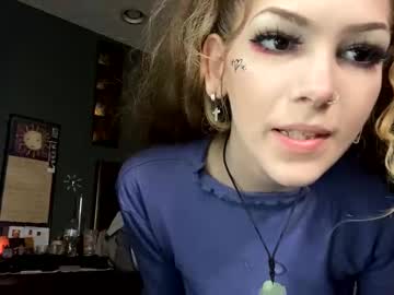 girl
        lilbrowneyedbabe cam image #1920091