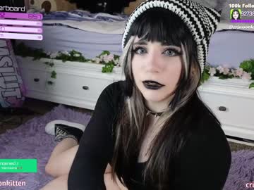 girl
        crimsonkitten cam image #2836842