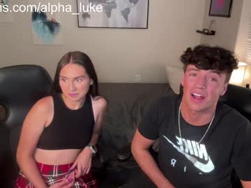 couple
        alpha_luke cam image #1959648