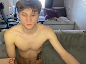 couple
        waityouq cam image #6365407