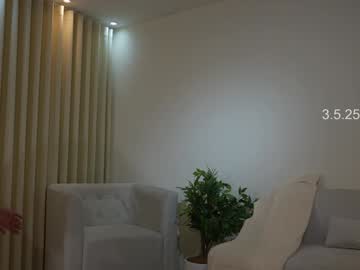 girl
        shena_nomy cam image #6689405