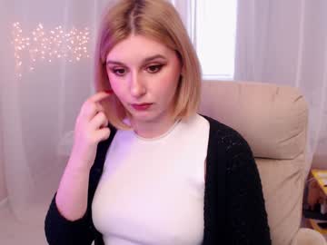 girl
        your_freya cam image #6070906
