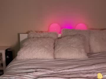 girl
        oh_ok_cassidy cam image #5377307