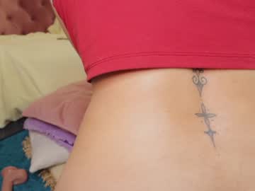 girl
        dallas_kiut cam image #2819555