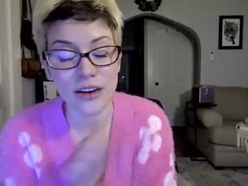 girl
        stellahunny cam image #3124750