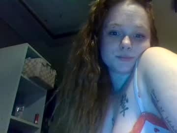 couple Sex Cam Girls Roleplay For Viewers On Chaturbate with redheadslutwife8803
