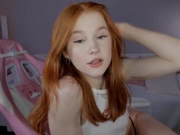 girl
        leahsthetics cam image #6357159