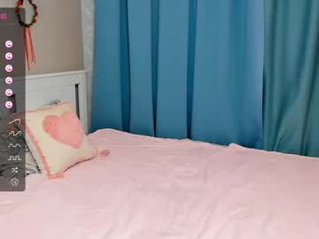 girl
        joanduty cam image #6983708