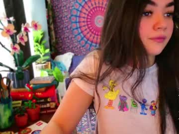 girl
        annatigarr cam image #3938482