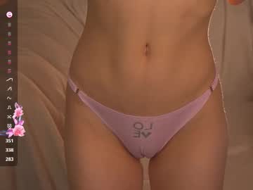 girl
        my_little_pollly cam image #6696595