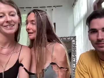 couple Sex Cam Girls Roleplay For Viewers On Chaturbate with lechee_love