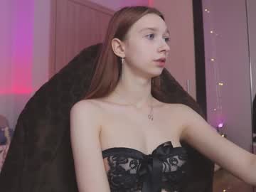 girl
        alisaa_01 cam image #6714924