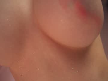 girl
        sunny_maria cam image #3832356