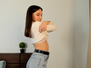 girl
        lizacheb cam image #3489771