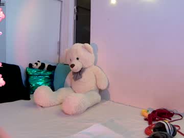 girl
        keygr05 cam image #2134148