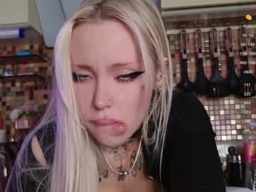 girl
        2badforyou cam image #6072658