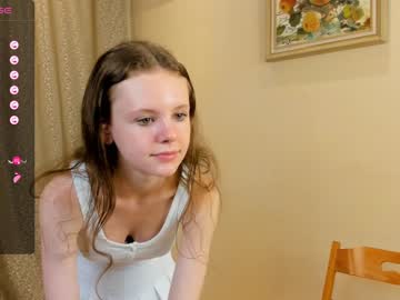girl
        maryrogersa cam image #2256727