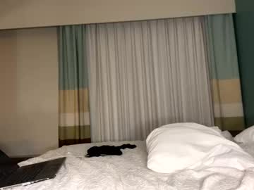 couple
        naughty_night_owl cam image #5148986