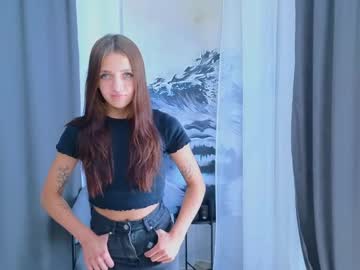 girl
        katiebossom cam image #4710871