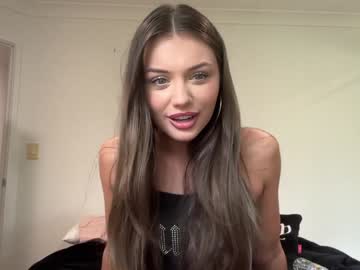 girl
        cassies1 cam image #6548238