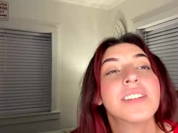 girl
        straightoutthetrailer cam image #5363484