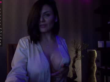 girl
        karrin cam image #1212724