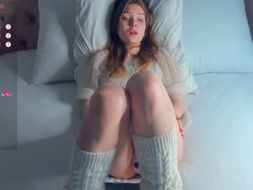 girl
        lesi_weis cam image #3377201
