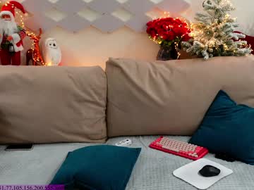 girl
        alexandra_demore cam image #5797205