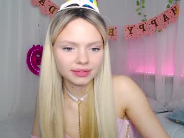 girl
        cutie_kendy cam image #2949259