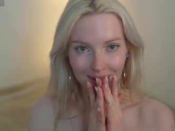 girl
        my_stella cam image #6374699